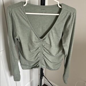 Gap fit light heather teal ruched V-Neck Long Sleeve Top